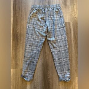 Brina & Em Plaid High Waist Tapered Leg Pants Jogger Style Elastic Waist M